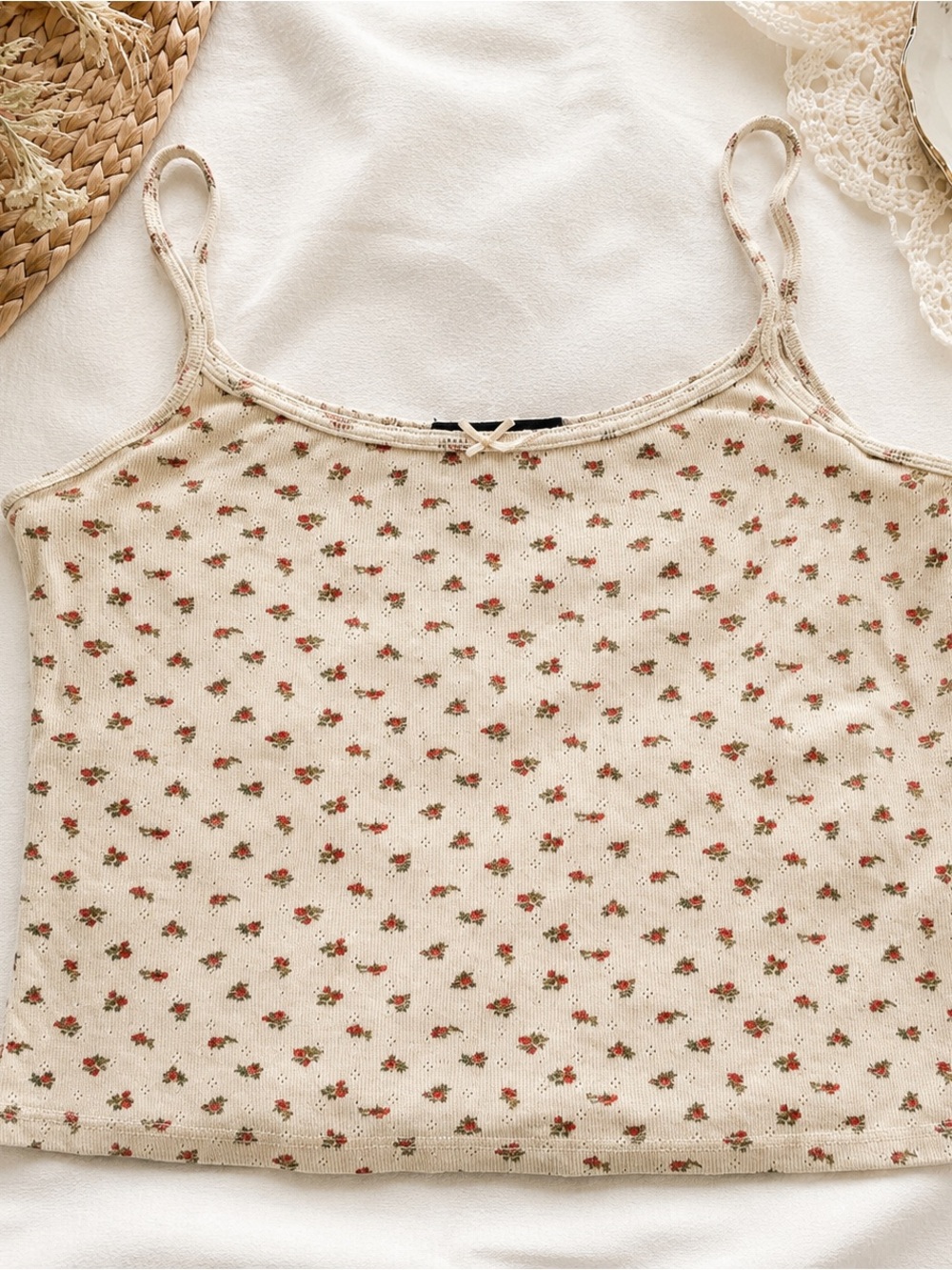 Brandy Melville Floral Pointelle Crop Cami Tank Top One Size Made in Italy